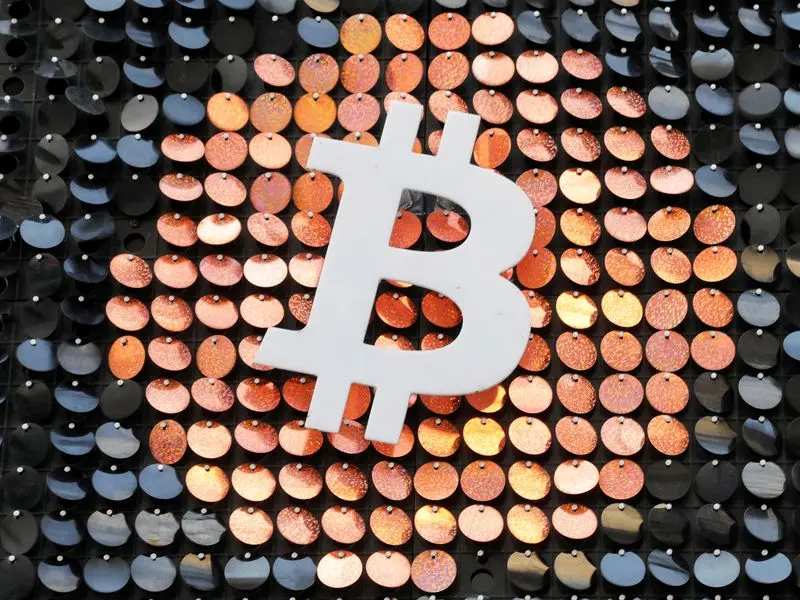 Биткоин начал рост